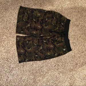 Camo polo thermal shorts